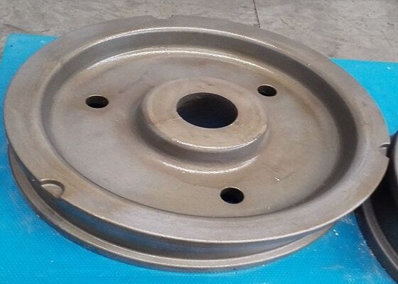 Certificado ISO9001 Usinagem OEM Peças de Caminhão de Ferro Fundido em Areia Cubo da Roda Serviço OEM Disponível