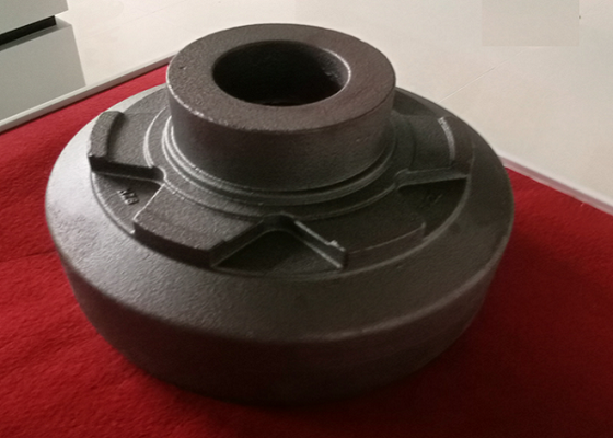 Certificado ISO9001 Usinagem OEM Peças de Caminhão de Ferro Fundido em Areia Cubo da Roda Serviço OEM Disponível