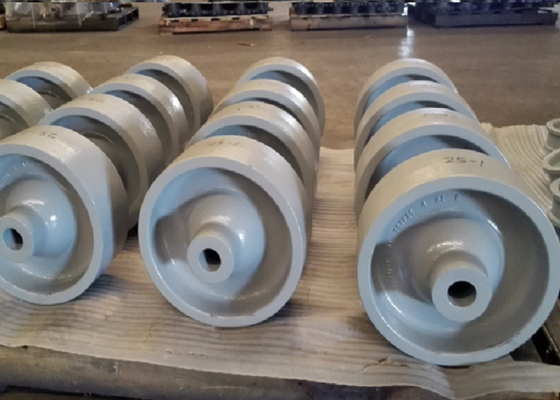 OEM Peças de ferro de fundição de areia para empilhadeira de caminhão de forquilhas Hub traseiro Finish pintura com dimensão precisa