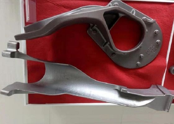 Produtos fundidos avançados de alta qualidade e precisão dimensional OEM para suporte de máquinas agrícolas