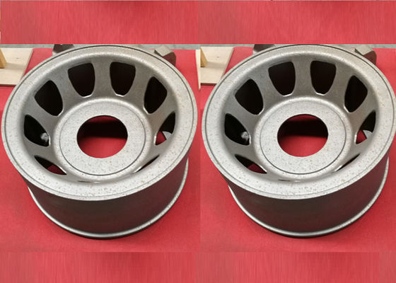 Certificado ISO9001 Usinagem OEM Peças de Caminhão de Ferro Fundido em Areia Cubo da Roda Serviço OEM Disponível